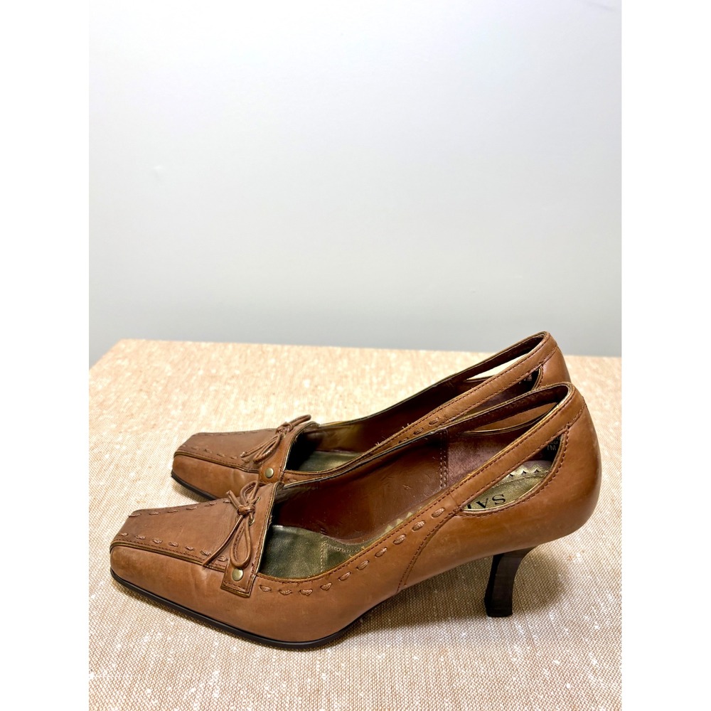 Franco Sarto 90’s Cognac Brown Leather Shoes Square Toe Pumps Kitten Heels Sz7